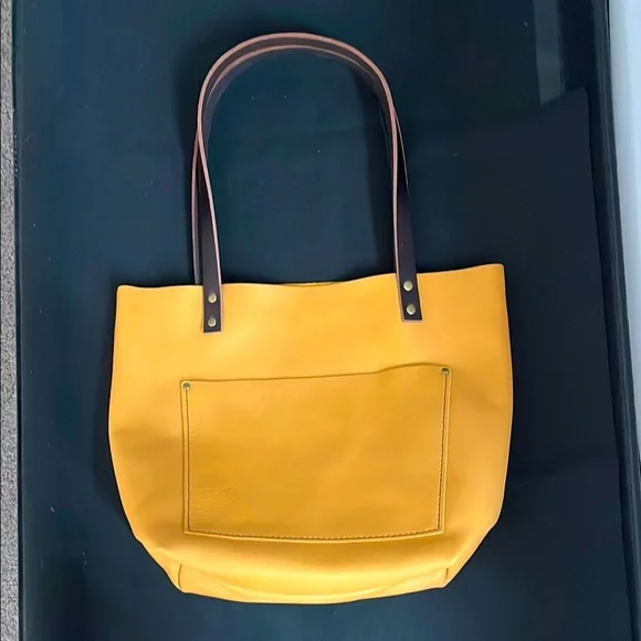 NEW Portland Leather Tote Bag Medium - Picture 2 of 9